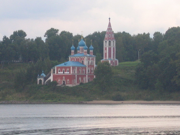 Тутаев. Казанская церковь